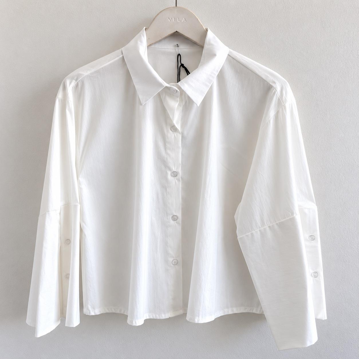 Weiße Oversize-Bluse mit weitem 3/4-Arm, Bild 2