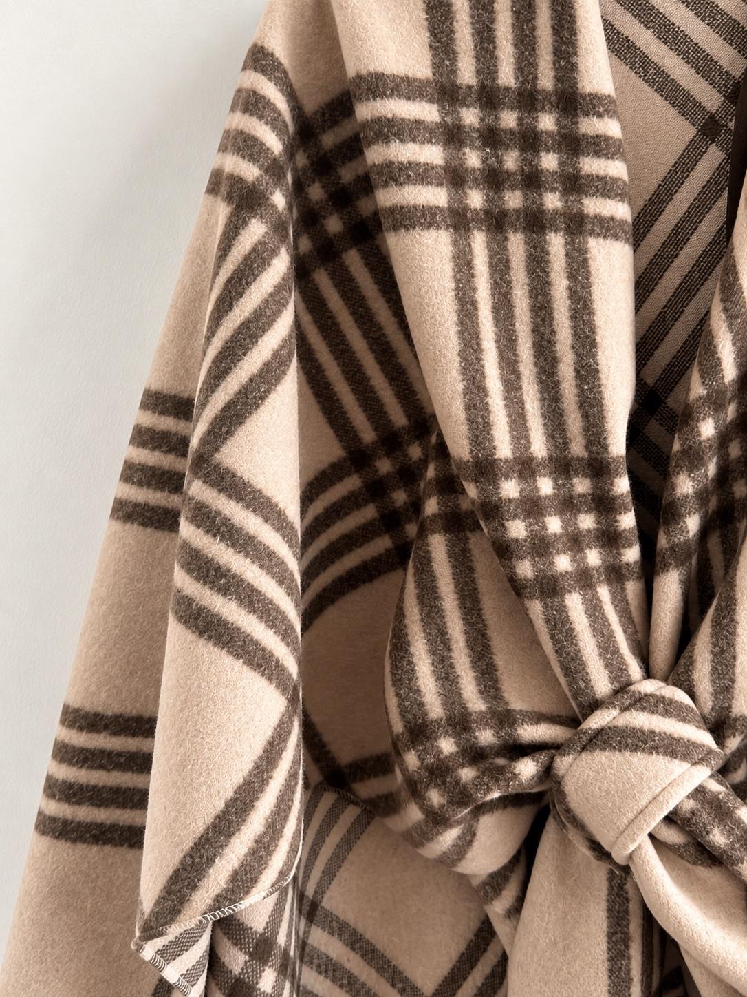 Karierter Poncho – Beige/Braun, Bild 2