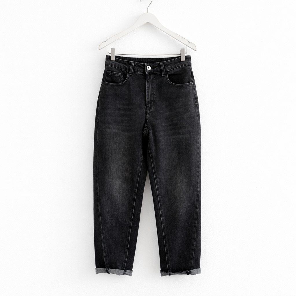 Mom Jeans in Schwarz, verwaschener Look, Produktbild 1